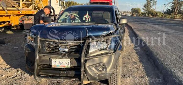 Tr Iler Le Corta La Circulaci N A Camioneta Y Deja A Adulto Mayor